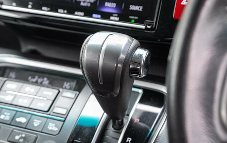 Honda Stepwgn IV, 2017 год, 2 059 000 рублей, 20 фотография