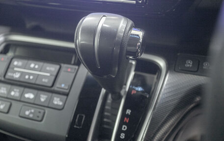 Honda Stepwgn IV, 2018 год, 2 324 000 рублей, 13 фотография