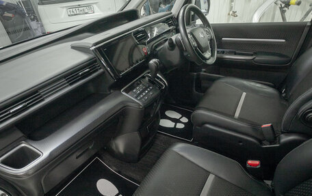 Honda Stepwgn IV, 2018 год, 2 324 000 рублей, 19 фотография