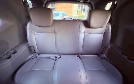 SsangYong Stavic, 2013 год, 1 445 000 рублей, 26 фотография