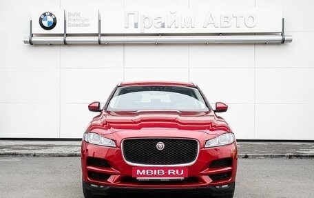 Jaguar F-Pace, 2017 год, 2 600 000 рублей, 3 фотография