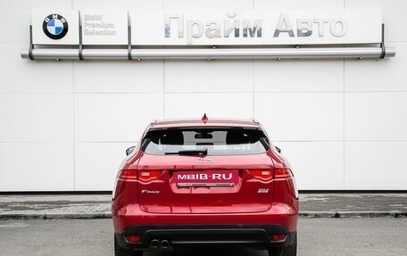 Jaguar F-Pace, 2017 год, 2 600 000 рублей, 4 фотография