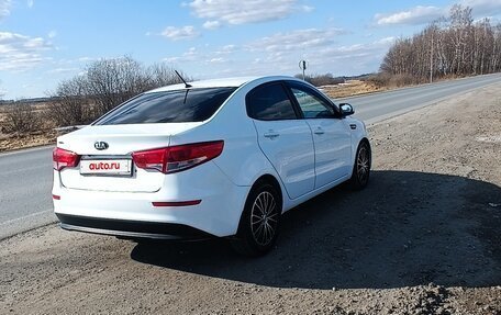 KIA Rio III рестайлинг, 2016 год, 1 100 000 рублей, 2 фотография