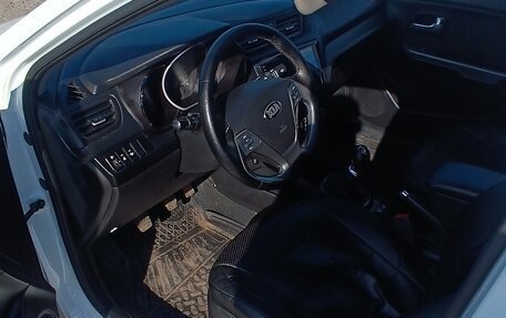 KIA Rio III рестайлинг, 2016 год, 1 100 000 рублей, 4 фотография