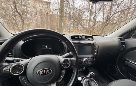 KIA Soul II рестайлинг, 2018 год, 1 650 000 рублей, 14 фотография