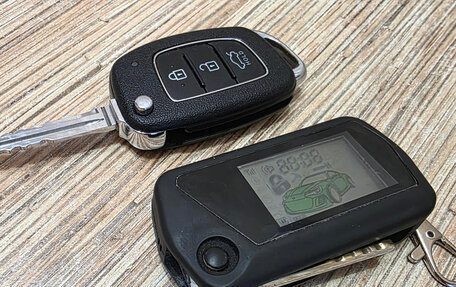 Hyundai Elantra VI рестайлинг, 2019 год, 1 450 000 рублей, 8 фотография