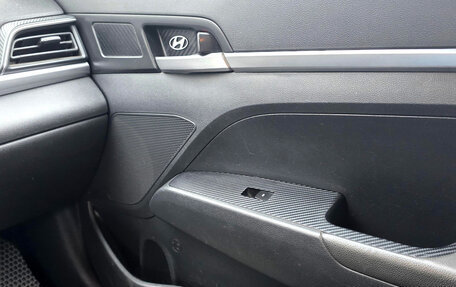 Hyundai Elantra VI рестайлинг, 2019 год, 1 450 000 рублей, 14 фотография