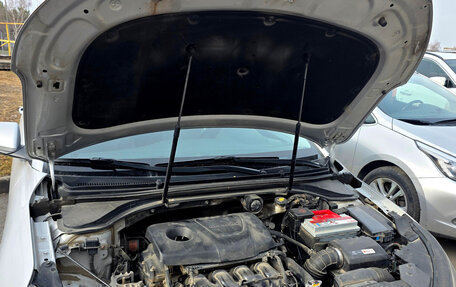 Hyundai Elantra VI рестайлинг, 2019 год, 1 450 000 рублей, 7 фотография