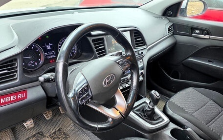 Hyundai Elantra VI рестайлинг, 2019 год, 1 450 000 рублей, 12 фотография