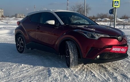 Toyota C-HR I рестайлинг, 2017 год, 2 050 000 рублей, 3 фотография
