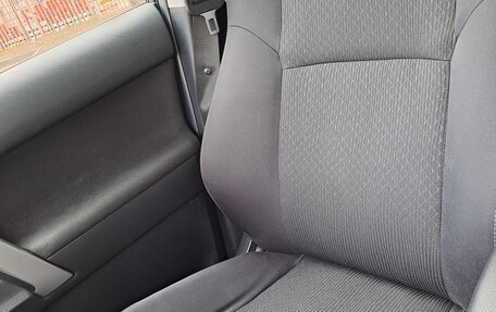 Toyota Land Cruiser Prado 150 рестайлинг 2, 2021 год, 5 300 000 рублей, 5 фотография