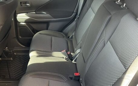 Mitsubishi Outlander III рестайлинг 3, 2021 год, 2 730 000 рублей, 12 фотография