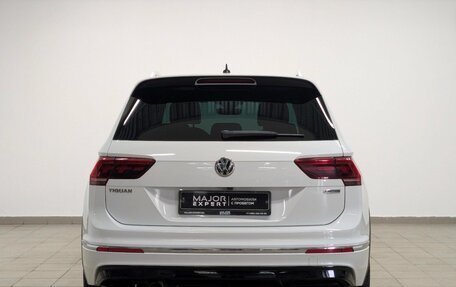 Volkswagen Tiguan II, 2019 год, 2 900 000 рублей, 3 фотография