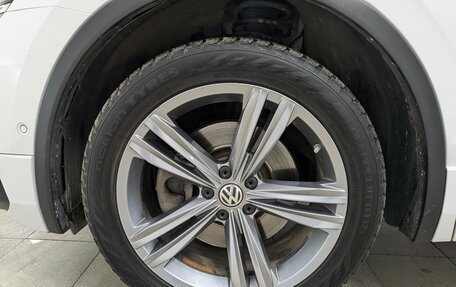 Volkswagen Tiguan II, 2019 год, 2 900 000 рублей, 16 фотография