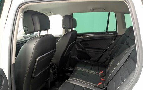 Volkswagen Tiguan II, 2019 год, 2 900 000 рублей, 6 фотография