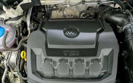 Volkswagen Tiguan II, 2019 год, 2 900 000 рублей, 17 фотография