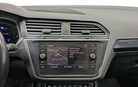 Volkswagen Tiguan II, 2019 год, 2 900 000 рублей, 25 фотография