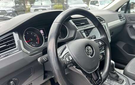 Volkswagen Tiguan II, 2020 год, 2 170 000 рублей, 11 фотография