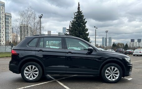 Volkswagen Tiguan II, 2020 год, 2 170 000 рублей, 4 фотография