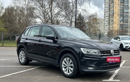 Volkswagen Tiguan II, 2020 год, 2 170 000 рублей, 3 фотография