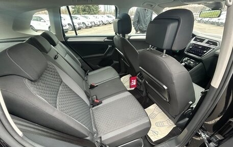 Volkswagen Tiguan II, 2020 год, 2 170 000 рублей, 25 фотография