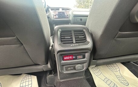 Volkswagen Tiguan II, 2020 год, 2 170 000 рублей, 18 фотография