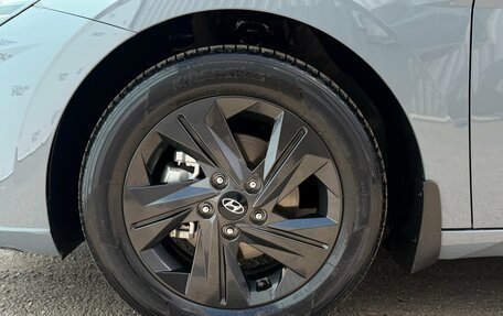 Hyundai Elantra, 2021 год, 2 095 000 рублей, 26 фотография