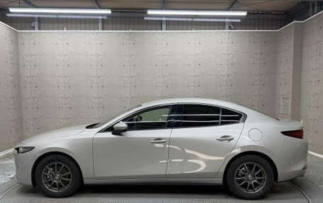 Mazda 3, 2022 год, 1 290 000 рублей, 9 фотография