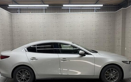 Mazda 3, 2022 год, 1 290 000 рублей, 8 фотография