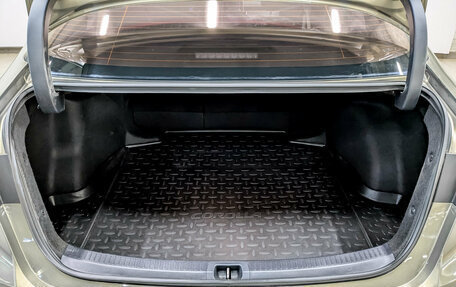 Toyota Corolla, 2019 год, 1 950 000 рублей, 10 фотография