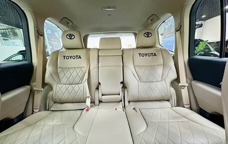 Toyota Land Cruiser, 2026 год, 11 994 000 рублей, 10 фотография