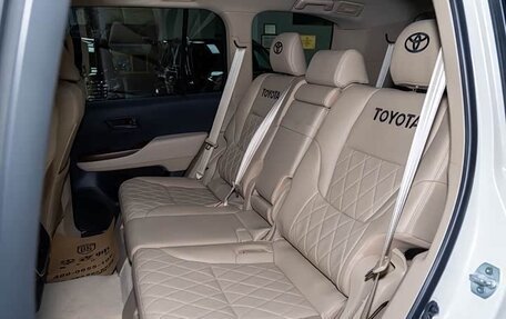 Toyota Land Cruiser, 2026 год, 11 994 000 рублей, 9 фотография