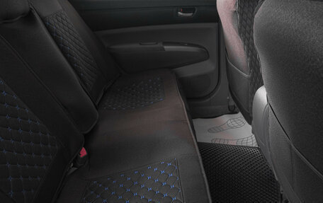 Toyota Prius, 2010 год, 649 000 рублей, 11 фотография