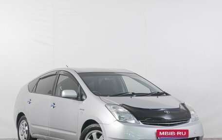 Toyota Prius, 2010 год, 649 000 рублей, 2 фотография