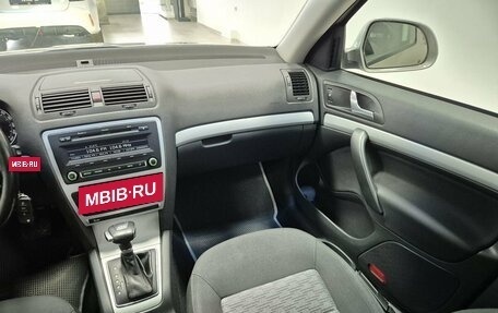 Skoda Octavia, 2011 год, 746 000 рублей, 24 фотография