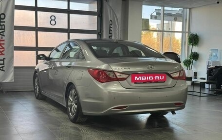 Hyundai Sonata VI, 2011 год, 1 099 000 рублей, 7 фотография