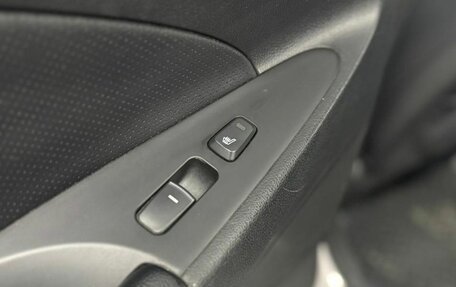 Hyundai Sonata VI, 2011 год, 1 099 000 рублей, 18 фотография