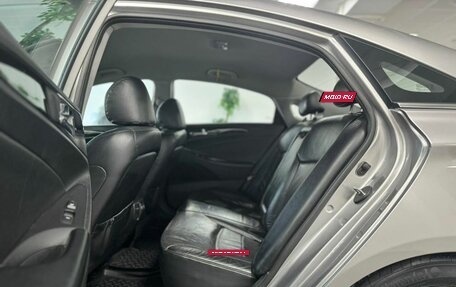 Hyundai Sonata VI, 2011 год, 1 099 000 рублей, 17 фотография