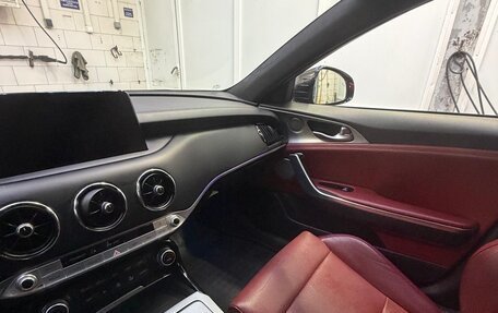 KIA Stinger I, 2019 год, 3 000 000 рублей, 10 фотография