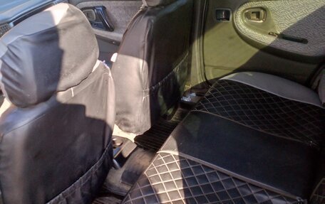 Daewoo Nexia I рестайлинг, 2000 год, 250 000 рублей, 6 фотография