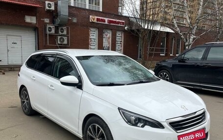 Peugeot 308 II, 2017 год, 1 465 000 рублей, 2 фотография