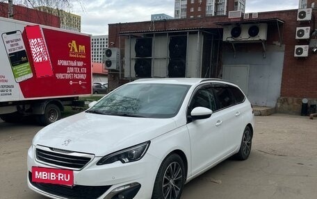 Peugeot 308 II, 2017 год, 1 465 000 рублей, 3 фотография