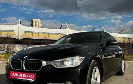 BMW 3 серия, 2013 год, 1 750 000 рублей, 6 фотография