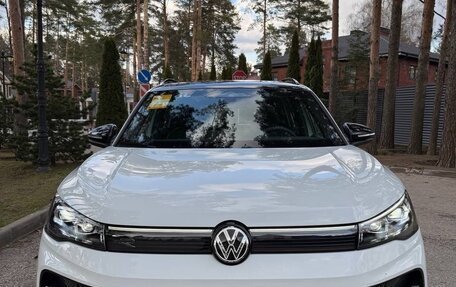 Volkswagen Tiguan, 2026 год, 4 680 000 рублей, 2 фотография