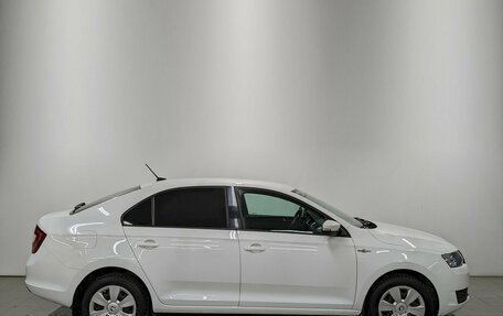 Skoda Rapid I, 2018 год, 1 290 000 рублей, 4 фотография