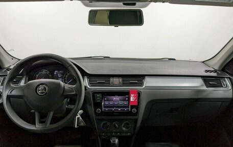 Skoda Rapid I, 2018 год, 1 290 000 рублей, 22 фотография