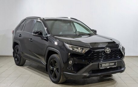 Toyota RAV4, 2021 год, 3 300 000 рублей, 10 фотография