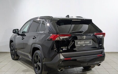 Toyota RAV4, 2021 год, 3 300 000 рублей, 28 фотография