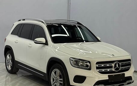 Mercedes-Benz GLB, 2022 год, 2 945 000 рублей, 3 фотография