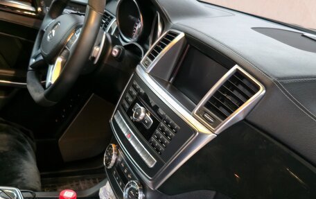 Mercedes-Benz GL-Класс AMG, 2015 год, 3 000 000 рублей, 6 фотография